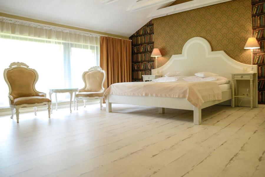 Afrodyta Spa & Wellness Resort Ośno Lubuskie Exteriör bild